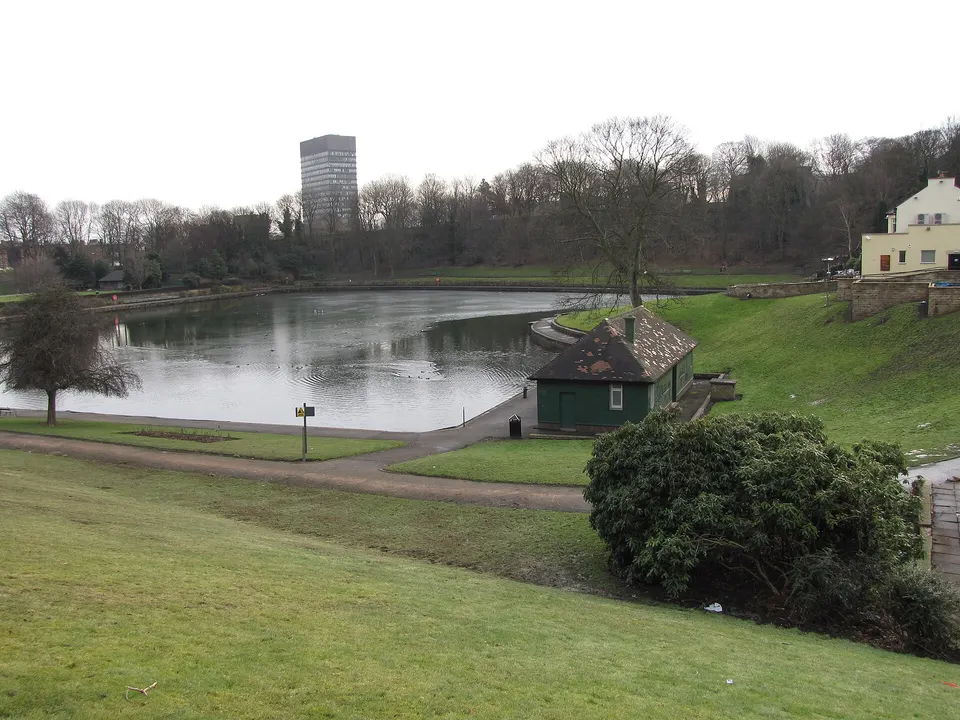 The lake and pavilion in winter, Crookes Valley Park